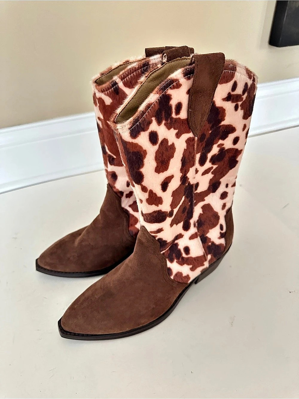 NEW DV by Dolce Vita Korbella Cow Print Western Booties in Brown & Cream US 7.5